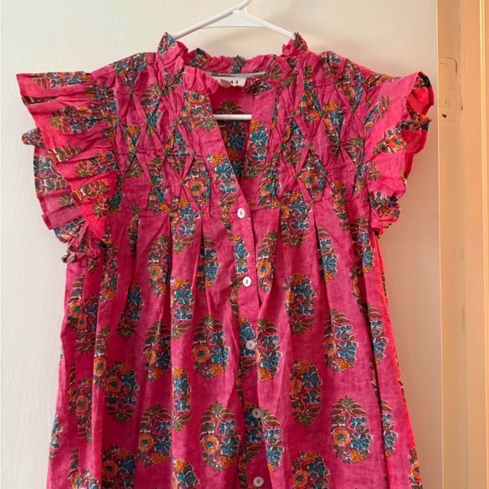 THML Coral Pink Floral Ruffle Sleeve Top XS EUC - Picture 2 of 4